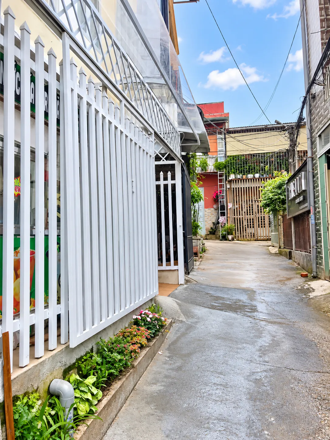 Bán Nhà 2 Ngủ| 1 Trệt, 1 Lầu Tiện Nghi Trung Tâm| Sổ Hồng Riêng| Ngay Đường Đào Duy Từ - Đà Lạt.
