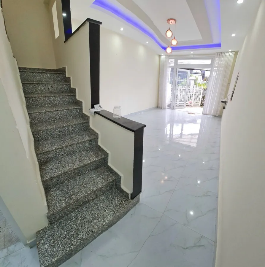 Bán Nhà Đà Lạt – 3 Phòng Ngủ, Sổ Hồng Riêng, Cách Hồ Than Thở 200m