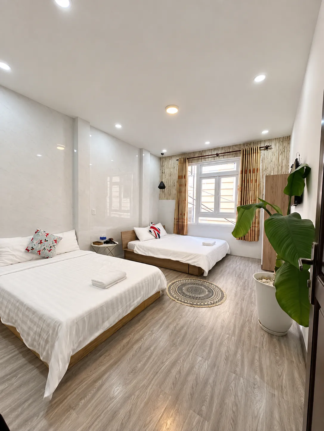 Bán Nhà Nghỉ 1 Trệt, 2 Lầu| 6 Phòng Kinh Doanh| Ngay Đường Nam Kỳ Khởi Nghĩa Đà Lạt