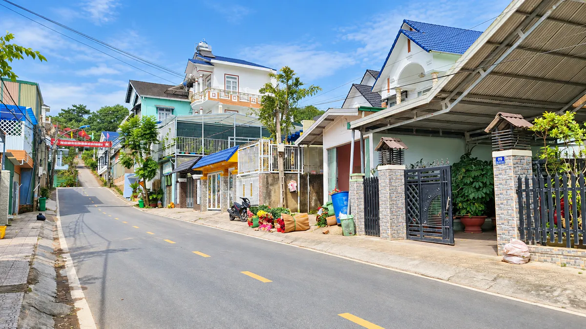 Bán Đất Có Sẵn Nhà Mặt Tiền Đường Nhựa| 171m² Sổ Hồng Riêng| Ngay Trung Tâm Phường Langbiang - Đà Lạt| Giá Chỉ 4,6tỷ