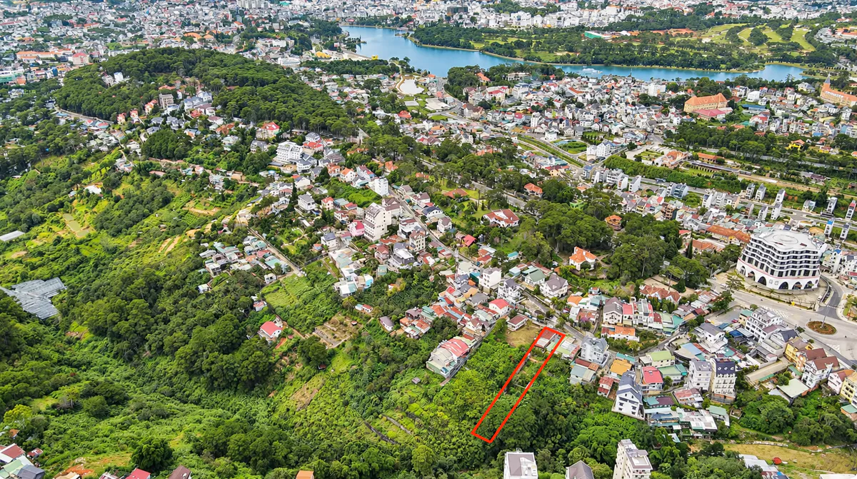 Bán Đất 1.264m² Có 295m² Thổ Cư Và Sẵn Nhà Đang Kinh Doanh, Mặt Tiền Lê Văn Tám Trung Tâm Đà Lạt